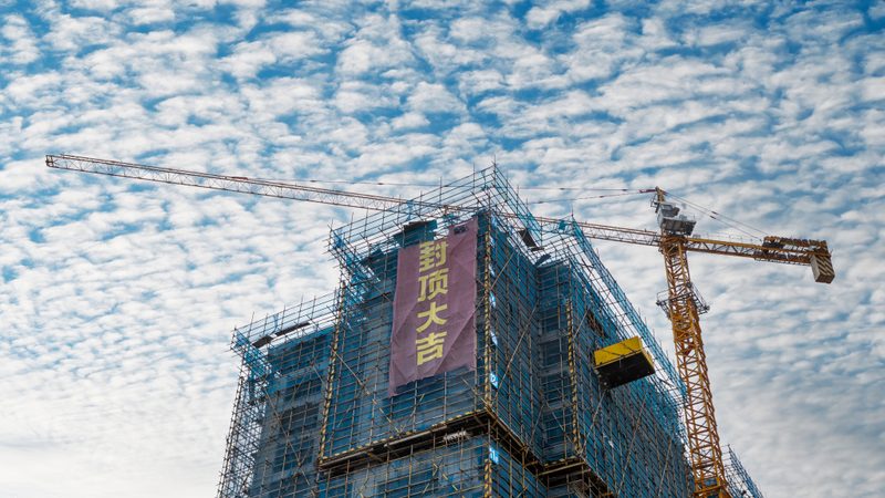 高层建筑幕墙选型：单元式与框架式到底谁更靠谱